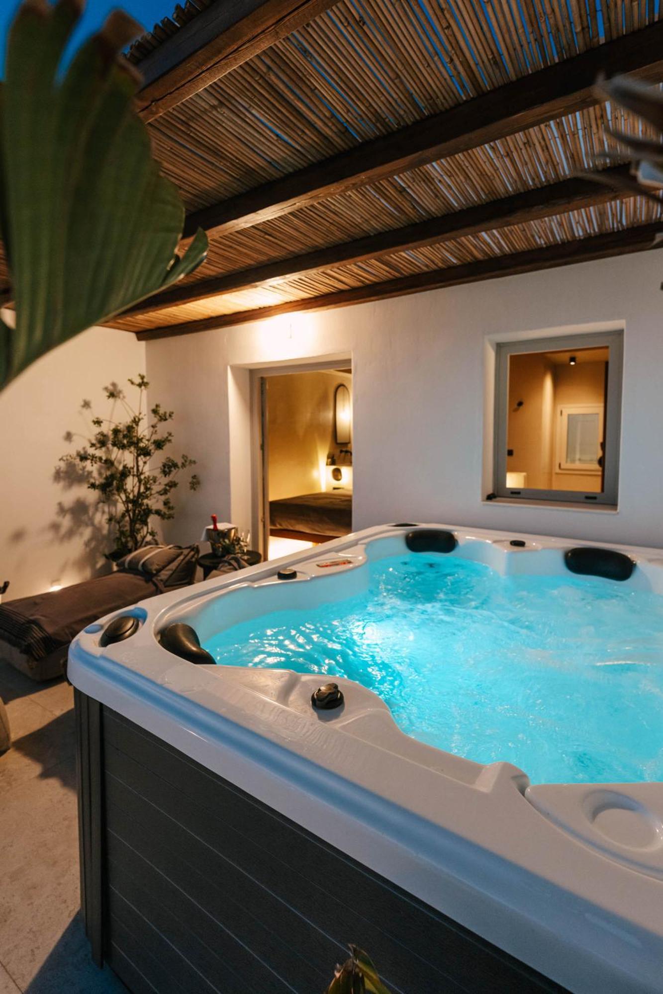 Legends In Town, By Mykonos High Aparthotel Mykonos Town Exterior photo